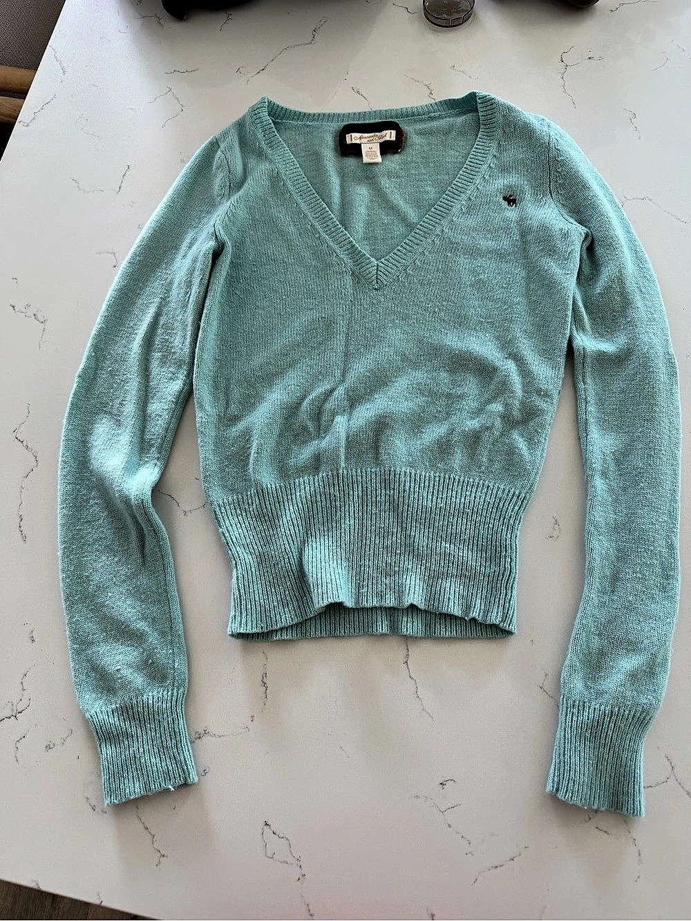 Vintage 90s/Y2K Abercrombie & Fitch V-Neck SweaterMedium